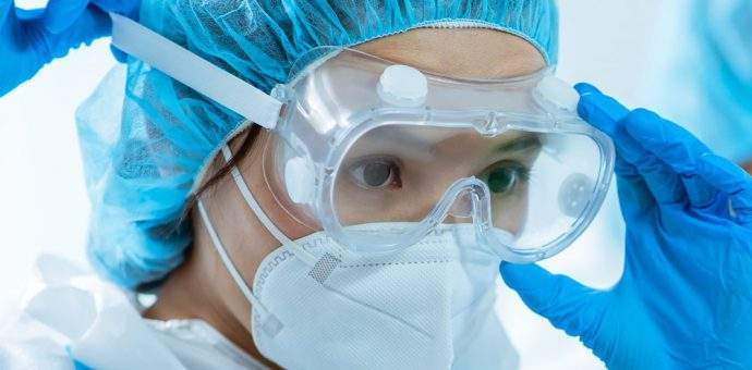 Hygostar veiligheidsbril in praktijk en cleanroom 2WINS Disposables