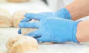 Latexvrije handschoenen - speciaal voor voedselverwerking - in de maten XS, S, M, L, XL en XXL en gunstig geprijsd