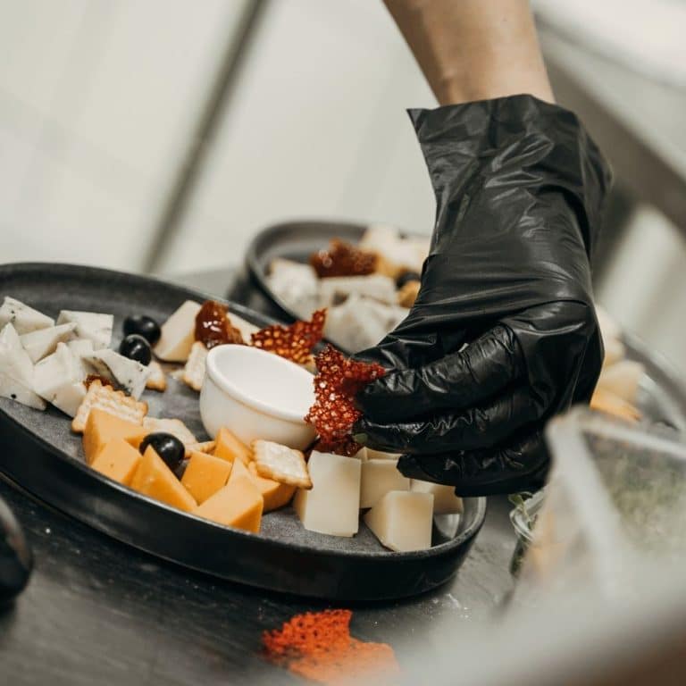 TPE handschoenen latexvrij, poedervrij en vaak goedkoper dan andere soorten wegwerphandschoenen